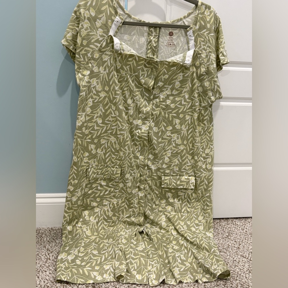 Kindred Bravely Labor & Delivery Gown